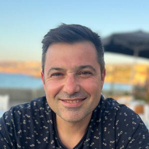 Alex Petrosidis
